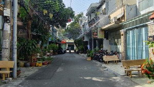 Bán nhà 13 Thẩm Mỹ, Tân Phú. DT: 4.1m x 20.8m, diện tích: 85m2 giá: 9.2 tỷ