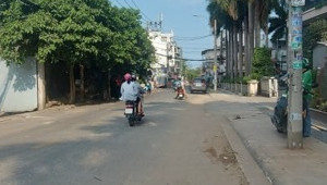 Bán nhà 4/3 Bùi Cẩm Hổ, Tân Phú. DT: 8.6m x 16.0m, diện tích: 146m2 giá: 12.5 tỷ