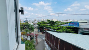 Bán nhà 356/8 Tô Ngọc Vân, Quận 12. DT: 4.5m x 12.1m, diện tích: 54m2 giá: 5.9 tỷ