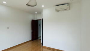 Bán nhà 356/13 Tô Ngọc Vân, Quận 12. DT: 4.2m x 16.0m, diện tích: 67m2 giá: 6.2 tỷ