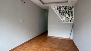 Bán nhà 77 Nam Hoà, Quận 9. DT: 3.0m x 0.0m, diện tích: 11m2 giá: 2.45 tỷ