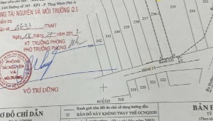 Bán nhà 11/4 Đường 385, Quận 9. DT: 3.9m x 31.5m, diện tích: 122m2 giá: 6.5 tỷ
