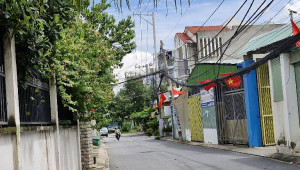 Bán nhà 175/111/42 đường số 2, Quận 9. DT: 6.5m x 0.0m, diện tích: 80m2 giá: 5.5 tỷ