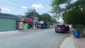 Bán nhà 416/16 Lã Xuân Oai, Quận 9. DT: 5.0m x 10.0m, diện tích: 50m2 giá: 6.0 tỷ
