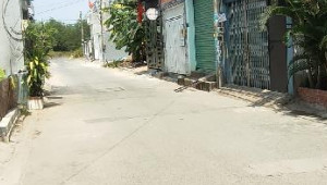 Bán nhà 730/11/14 Lã Xuân Oai, Quận 9. DT: 4.8m x 15.0m, diện tích: 70m2 giá: 4.2 tỷ