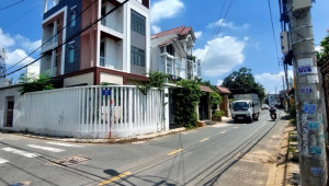 Bán nhà 235 Đường 120, Quận 9. DT: 25.0m x 100.0m, diện tích: 2200m2 giá: 34.0 tỷ