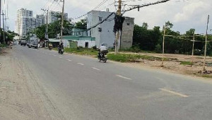 Bán nhà Thửa 700 tờ 76 Nguyễn Xiển, Quận 9. DT: 5.7m x 11.5m, diện tích: 65m2 giá: 3.7 tỷ