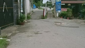 Bán nhà hẻm 33 ( kế bên sân banh Macy) đường 32, Quận 9. DT: 4.0m x 18.0m, diện tích: 40m2 giá: 2.5 tỷ