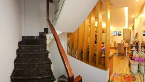 Bán nhà 27/20 Trần Khắc Chân, Quận 1. DT: 3.3m x 10.0m, diện tích: 32m2 giá: 7.4 tỷ