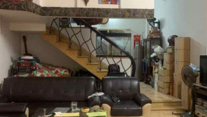 Bán nhà 212/158/96 Nguyễn Văn Nguyễn, Quận 1. DT: 4.5m x 13.5m, diện tích: 0m2 giá: 14.9 tỷ
