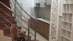 Bán nhà 242/73/18 Nguyễn Thiện Thuật, Quận 3. DT: 3.5m x 0.0m, diện tích: 32m2 giá: 5.7 tỷ