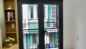 Bán nhà 327/33 Nguyễn Đình Chiểu, Quận 3. DT: 2.2m x 8.0m, diện tích: 15m2 giá: 2.959 tỷ