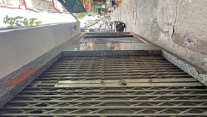 Bán nhà 402/50A An Dương Vương, Quận 5. DT: 3.3m x 4.0m, diện tích: 10m2 giá: 2.6 tỷ