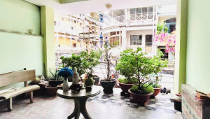Bán nhà 560 Trần Hưng Đạo, Quận 5. DT: 4.3m x 19.0m, diện tích: 56m2 giá: 27.5 tỷ