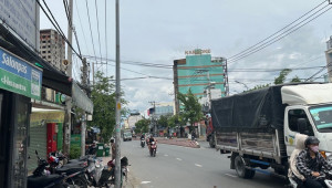 Bán nhà 1267-1267A Huỳnh Tấn Phát, Quận 7. DT: 8.0m x 42.0m, diện tích: 300m2 giá: 51.0 tỷ