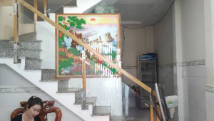 Bán nhà 264/10/4 khu phố 1 Lê Văn Lương, Quận 7. DT: 3.8m x 10.0m, diện tích: 38m2 giá: 3.4 tỷ