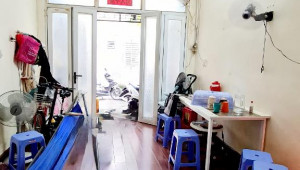 Bán nhà 114/3 Lê Văn Lương, Quận 7. DT: 3.4m x 10.6m, diện tích: 27m2 giá: 3.95 tỷ