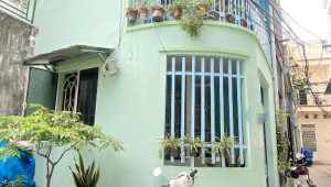 Bán nhà thửa 45 tờ 17 trần xuân soạn, Quận 7. DT: 3.2m x 10.0m, diện tích: 29m2 giá: 3.3 tỷ