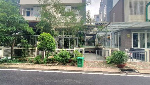 Bán nhà 16/9( 34 đường N4) Bùi Văn Ba, Quận 7. DT: 7.4m x 18.0m, diện tích: 133m2 giá: 21.0 tỷ