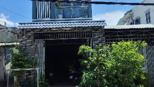 Bán nhà 301A Lưu Hữu Phước, Quận 8. DT: 4.3m x 26.0m, diện tích: 106m2 giá: 6.5 tỷ
