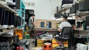 Bán nhà 140/3 lý thường kiệt, Quận 10. DT: 3.2m x 12.7m, diện tích: 42m2 giá: 13.8 tỷ