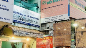 Bán nhà 484 Lý Thái Tổ, Quận 10. DT: 3.2m x 17.5m, diện tích: 44m2 giá: 14.5 tỷ