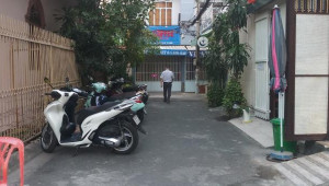 Bán nhà 116/22 Thành Thái, Quận 10. DT: 3.0m x 17.4m, diện tích: 0m2 giá: 7.65 tỷ