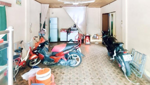 Bán nhà 3/53 Thành Thái, Quận 10. DT: 5.7m x 10.0m, diện tích: 63m2 giá: 13.9 tỷ