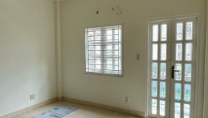 Bán nhà 557 Cách Mạng Tháng Tám, Quận 10. DT: 4.1m x 22.0m, diện tích: 88m2 giá: 28.5 tỷ