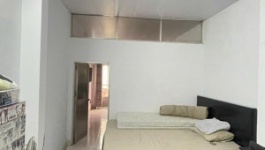 Bán nhà 56D/59 Lạc Long Quân, Quận 11. DT: 3.0m x 0.0m, diện tích: 41m2 giá: 5.2 tỷ