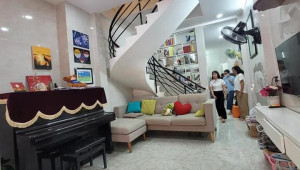 Bán nhà 86/35C Ông Ích Khiêm, Quận 11. DT: 3.5m x 13.0m, diện tích: 44m2 giá: 4.8 tỷ