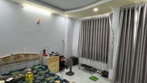 Bán nhà 891/51/13 Nguyễn Văn Quá, Quận 12. DT: 4.0m x 13.0m, diện tích: 54m2 giá: 4.2 tỷ