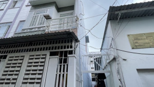 Bán nhà 666/11/11/8 Lê Tấn Trọng, Bình Tân. DT: 8.0m x 16.5m, diện tích: 132m2 giá: 8.0 tỷ