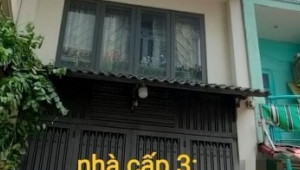 Bán nhà 141/17/15 Đường số 11, Bình Tân. DT: 4.0m x 8.0m, diện tích: 32m2 giá: 4.2 tỷ