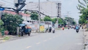 Bán nhà 891/32 Hương lộ 2, Bình Tân. DT: 5.0m x 14.0m, diện tích: 70m2 giá: 5.5 tỷ