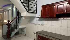 Bán nhà 345 Chiến Lược, Bình Tân. DT: 3.0m x 13.7m, diện tích: 41m2 giá: 4.9 tỷ