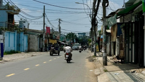 Bán nhà 35 Ai đôi, Bình Tân. DT: 5.0m x 13.0m, diện tích: 64m2 giá: 5.65 tỷ