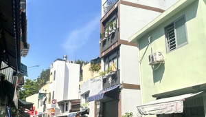 Bán nhà 41 Bùi Hữu Nghĩa, Bình Thạnh. DT: 3.3m x 14.0m, diện tích: 35m2 giá: 10.8 tỷ