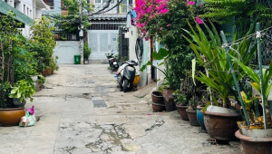 Bán nhà 338/5/17 Nguyễn Xí, Bình Thạnh. DT: 5.6m x 12.0m, diện tích: 68m2 giá: 7.7 tỷ