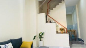 Bán nhà 805/7 Phan Văn Trị, Gò Vấp. DT: 3.8m x 12.5m, diện tích: 46m2 giá: 6.4 tỷ