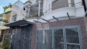 Bán nhà 413/29 phan huy ích, Gò Vấp. DT: 4.0m x 21.0m, diện tích: 0m2 giá: 5.6 tỷ