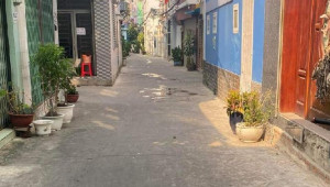 Bán nhà 628 Nguyễn Kiệm, Phú Nhuận. DT: 3.7m x 18.0m, diện tích: 35m2 giá: 13.5 tỷ