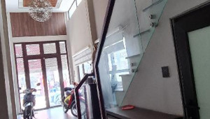 Bán nhà 226 Huỳnh Văn Bánh, Phú Nhuận. DT: 3.6m x 15.0m, diện tích: 50m2 giá: 13.999 tỷ