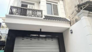Bán nhà 686/96 cách mạng tháng tám, Tân Bình. DT: 4.0m x 10.0m, diện tích: 0m2 giá: 7.0 tỷ