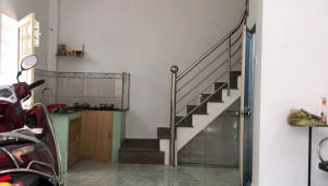 Bán nhà 737/60 Lạc Long Quân, Tân Bình. DT: 3.5m x 9.0m, diện tích: 22m2 giá: 3.95 tỷ
