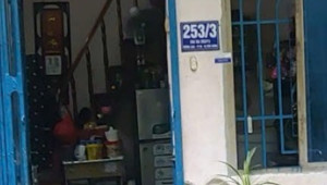 Bán nhà 253/3 Hồng Lạc, Tân Bình. DT: 2.5m x 5.0m, diện tích: 16m2 giá: 2.1 tỷ