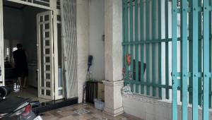 Bán nhà 481/45(số cũ: 481.27 Trường Chinh) Trường Chinh, Tân Bình. DT: 8.0m x 16.5m, diện tích: 131m2 giá: 17.0 tỷ