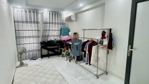 Bán nhà 64/32 Đồng Đen, Tân Bình. DT: 3.2m x 10.0m, diện tích: 32m2 giá: 5.2 tỷ