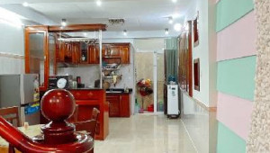 Bán nhà 108/18 Phan Huy Ích, Tân Bình. DT: 4.0m x 21.0m, diện tích: 0m2 giá: 9.5 tỷ
