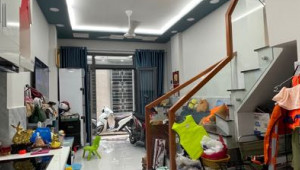 Bán nhà 33/27/27 Nguyễn Sỹ Sách, Tân Bình. DT: 3.5m x 8.0m, diện tích: 0m2 giá: 3.95 tỷ